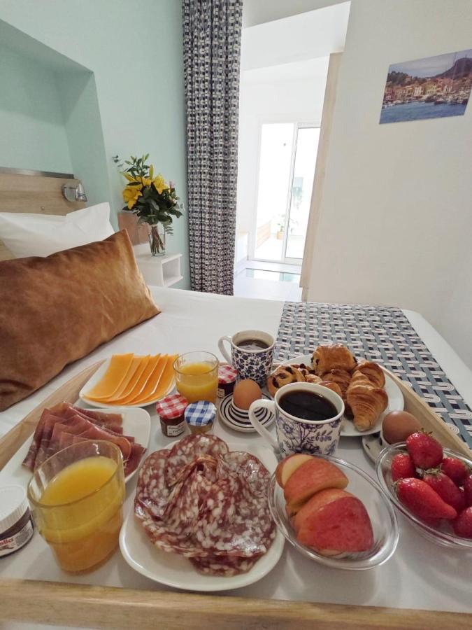 Des Calanques Hotel